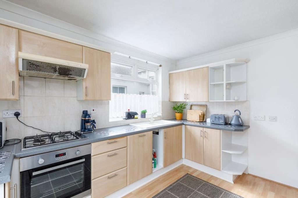 Charming 2 Bedroom Flat In Central Hove With Free Parking Екстер'єр фото